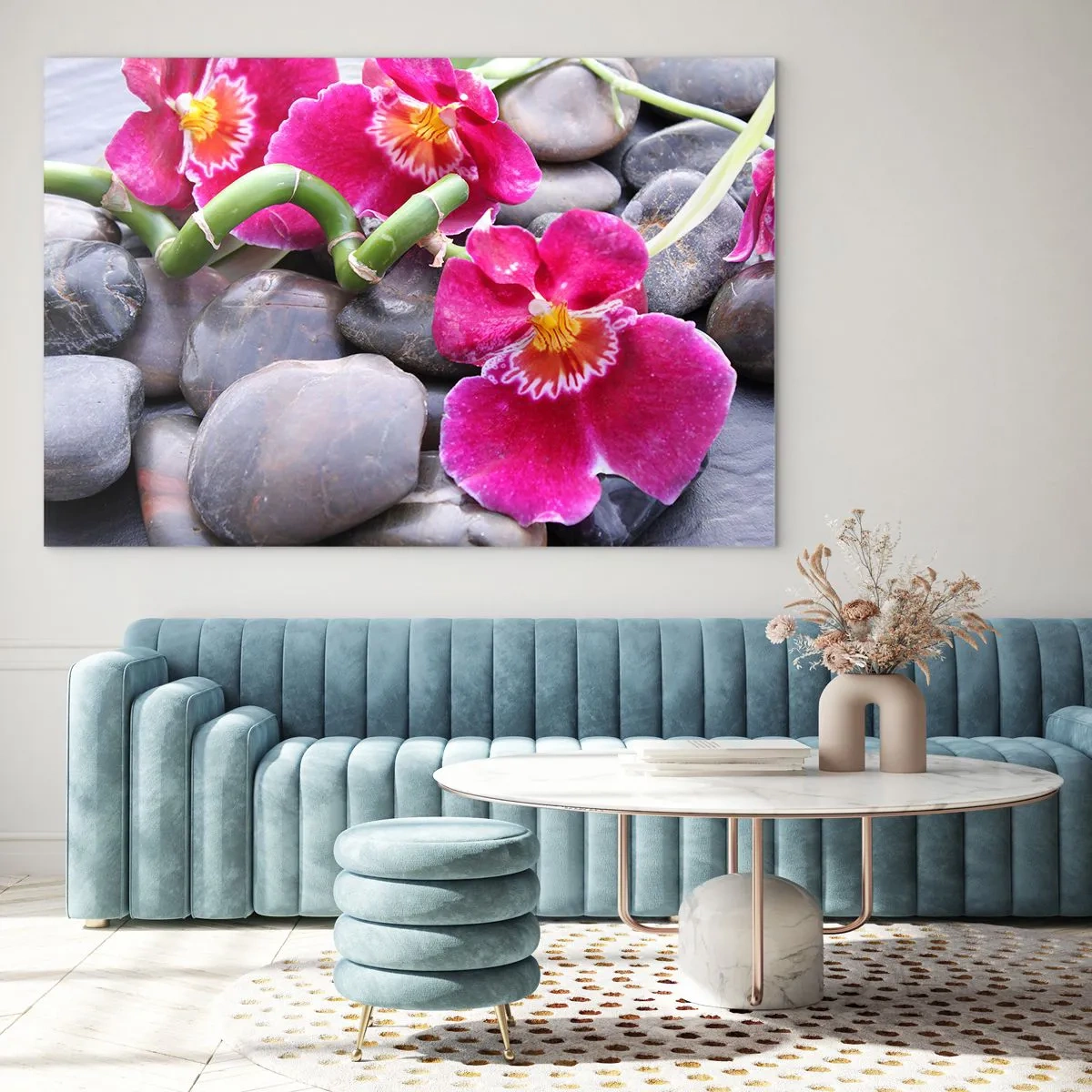 Obraz na skle - Růžové orchideje s bambusem na kamenech - 70x50cm - Chlad a žár - Moderní nástěnná dekorace do obývacího pokoje a ložnice ARTTOR