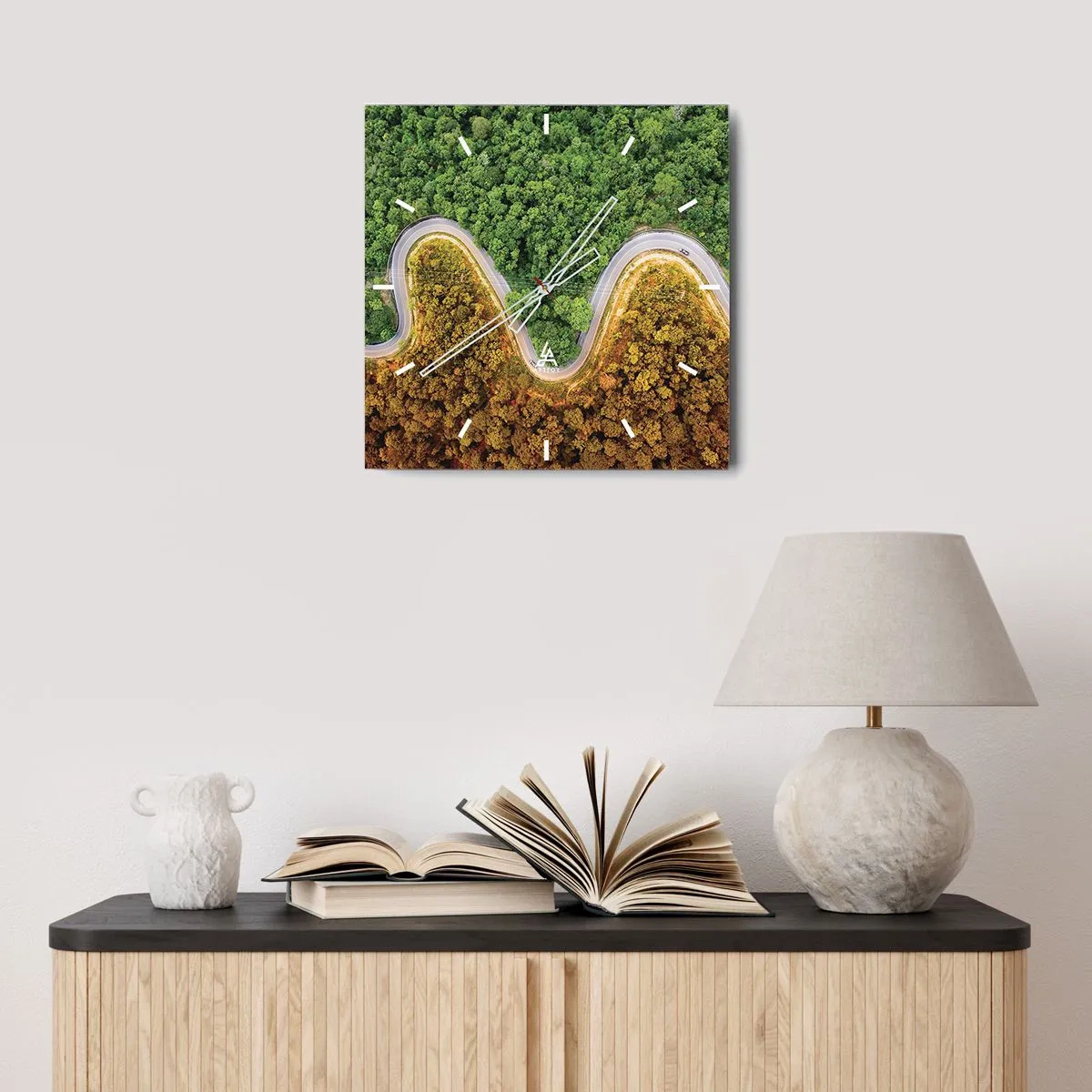 Nástěnné hodiny - Hranice a průlomy - 30x30 cm