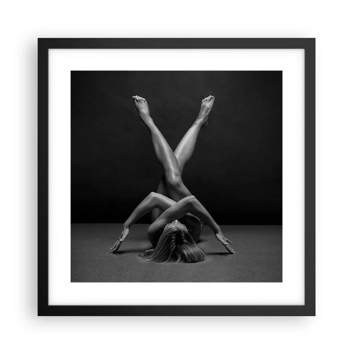 Plakát v černém rámu - Geometrie nahoty - 40x40 cm