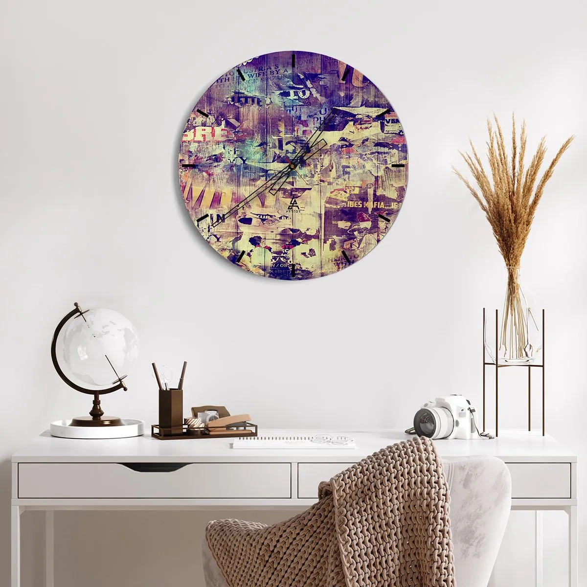 Nástěnné hodiny - Ciferník hodin s uměleckým motivem ve stylu koláže - 30x30cm - A tohle zůstane - Moderní nástěnná dekorace do obývacího pokoje, kuchyně a ložnice ARTTOR