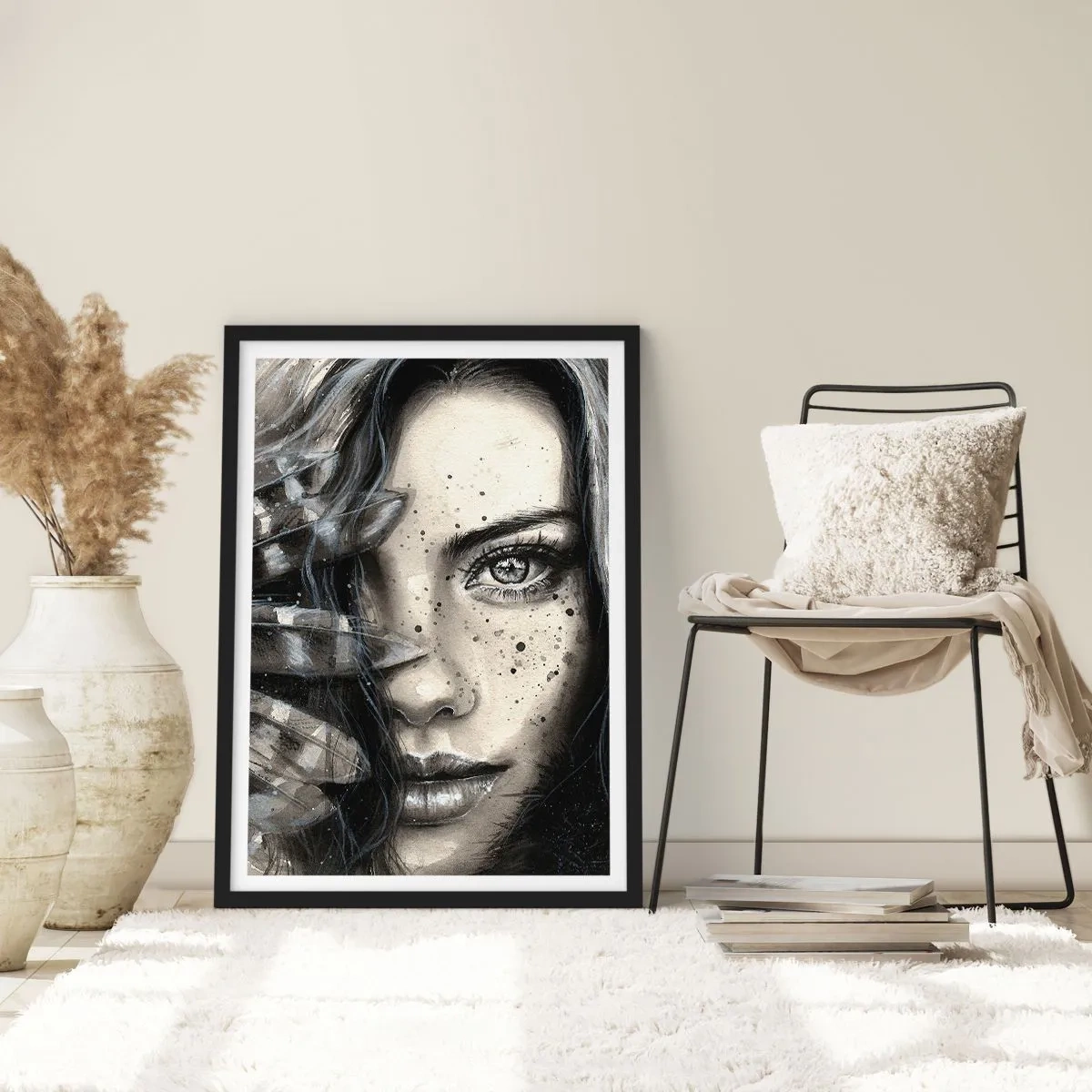 Plakát v černém rámu - Portrét ženy v monochromatickém stylu - 50x70cm - Divoká krása - Moderní nástěnná dekorace do obývacího pokoje a ložnice ARTTOR