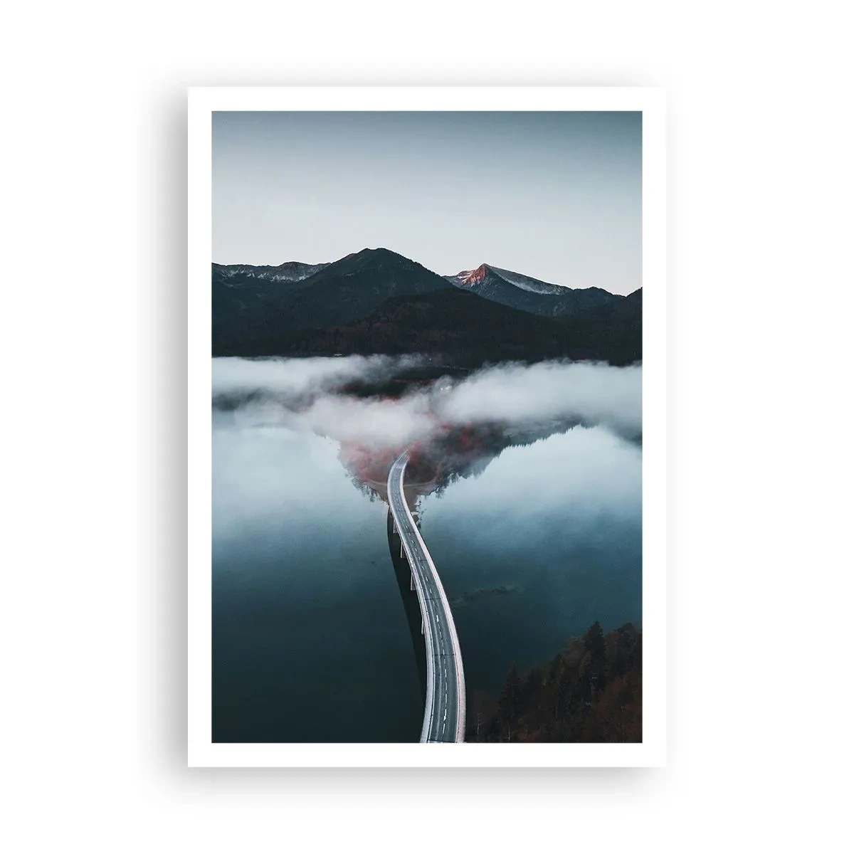 Plakát - U vody hladké jako zrcadlo - 70x100 cm