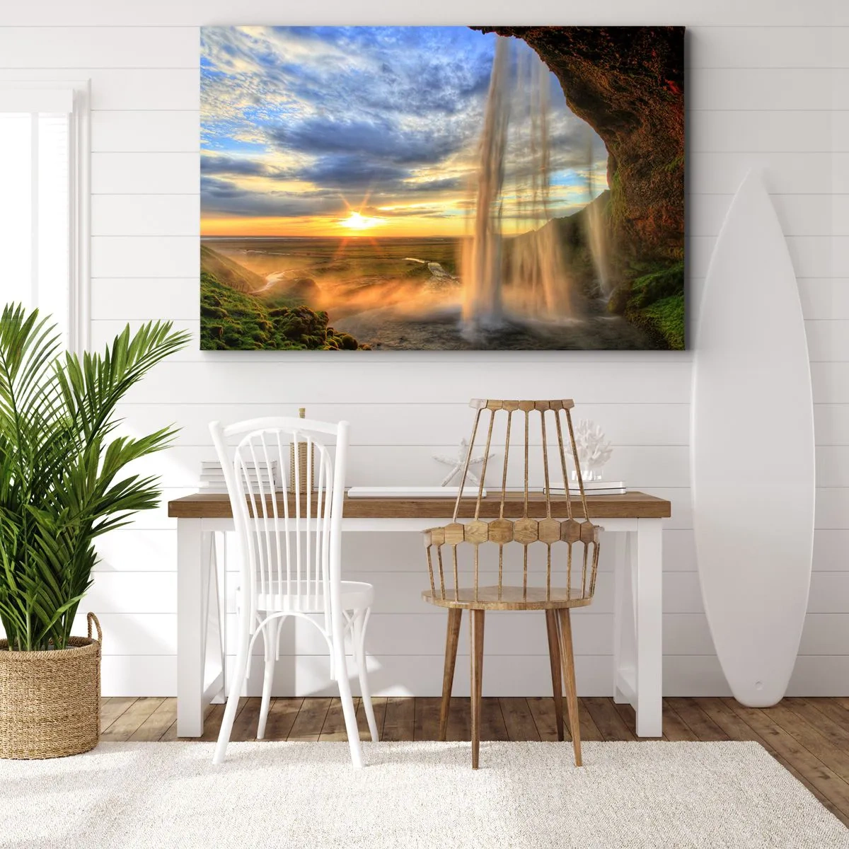 Obraz na plátně - Vodopád osvětlený slunečním světlem na pozadí krajiny - 70x50cm - Svět za závojem kapek - Moderní nástěnná dekorace do obývacího pokoje a ložnice ARTTOR