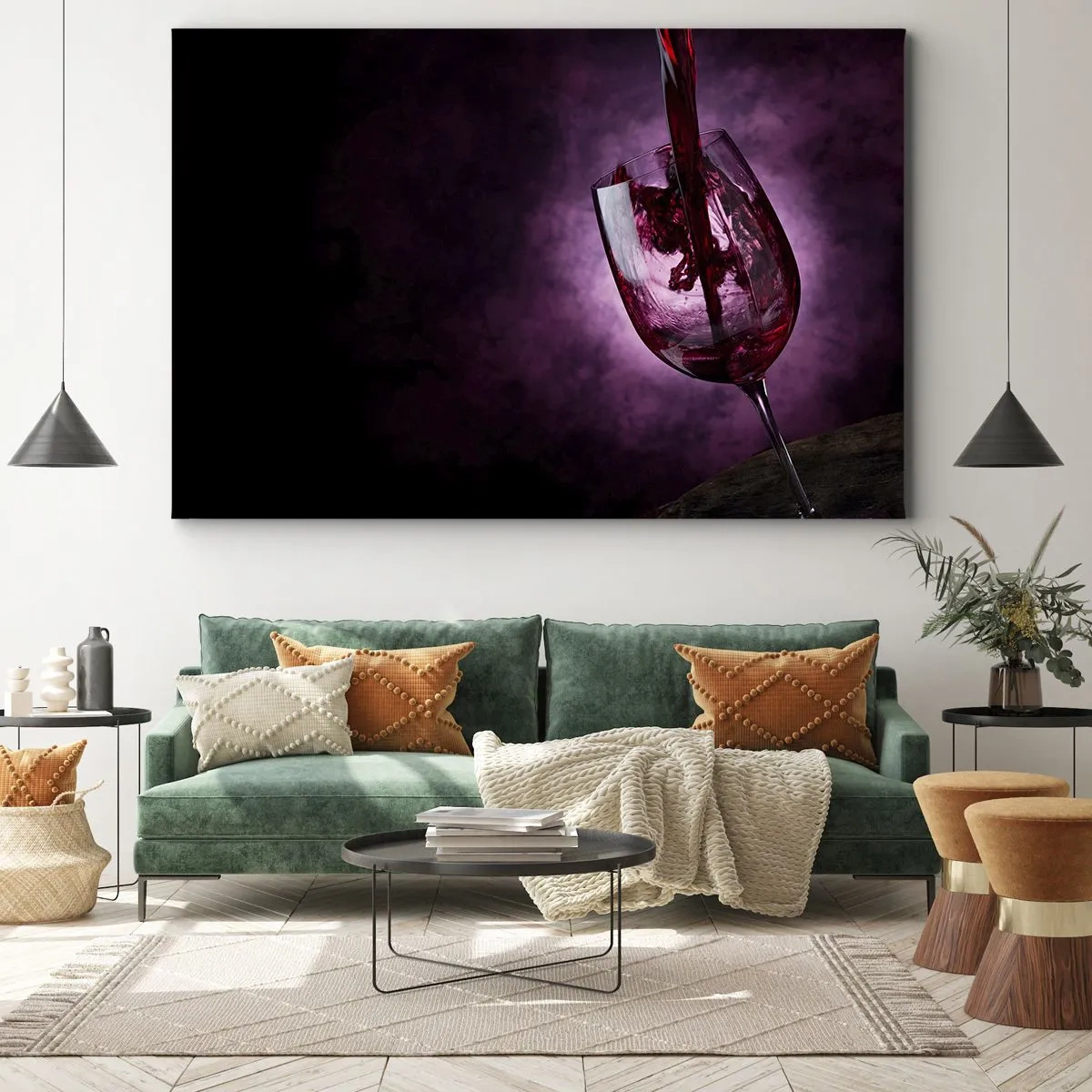 Obraz na plátně - Červené víno nalévané do sklenice na pozadí fialového kouře - 70x50cm - Šarlatová? Karmín? Ne, rubín. - Moderní nástěnná dekorace do obývacího pokoje a ložnice ARTTOR