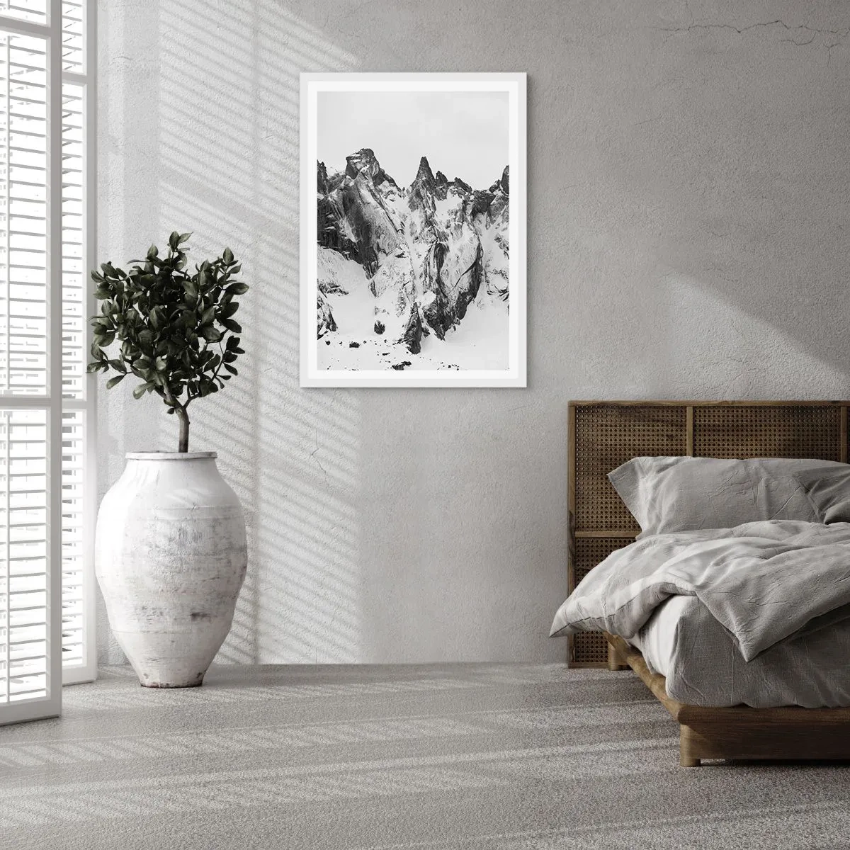 Plakát v bílém rámu - Hrozivý žulový hřeben - 30x40 cm