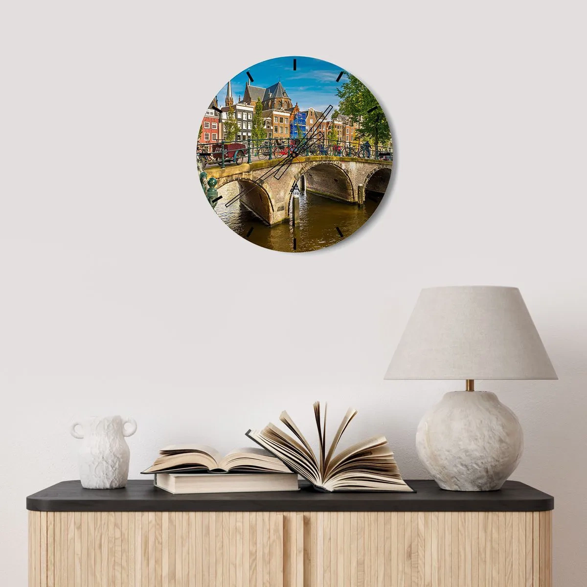 Nástěnné hodiny - Jaro u kanálu - 30x30 cm