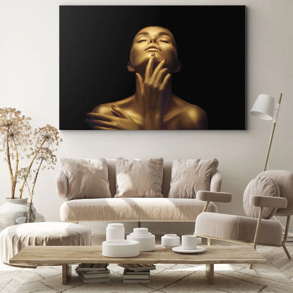 Obraz na plátně - Portrét ženy ve zlaté záři na černém pozadí - 70x50cm - Jako zlaté hedvábí - Moderní nástěnná dekorace do obývacího pokoje a ložnice ARTTOR