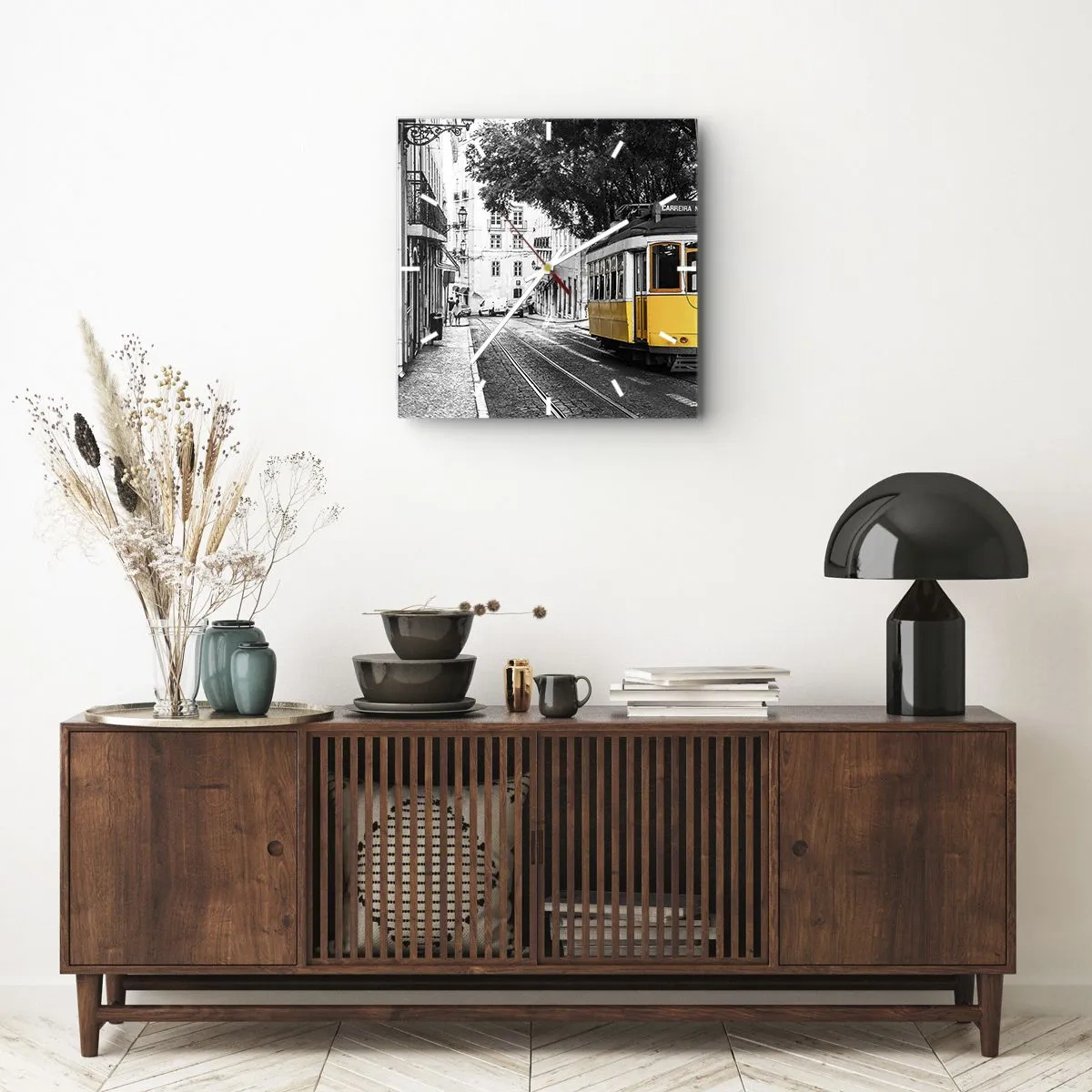 Nástěnné hodiny - Fado v pozadí - 40x40 cm