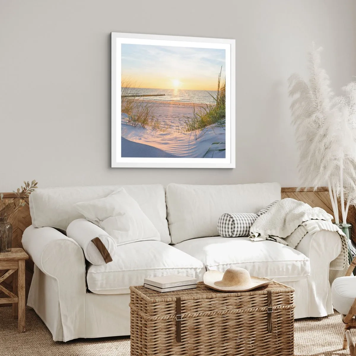 Plakát v bílém rámu - Šumění moře, zpěv ptáků, divoká pláž uprostřed trávy… - 30x30 cm