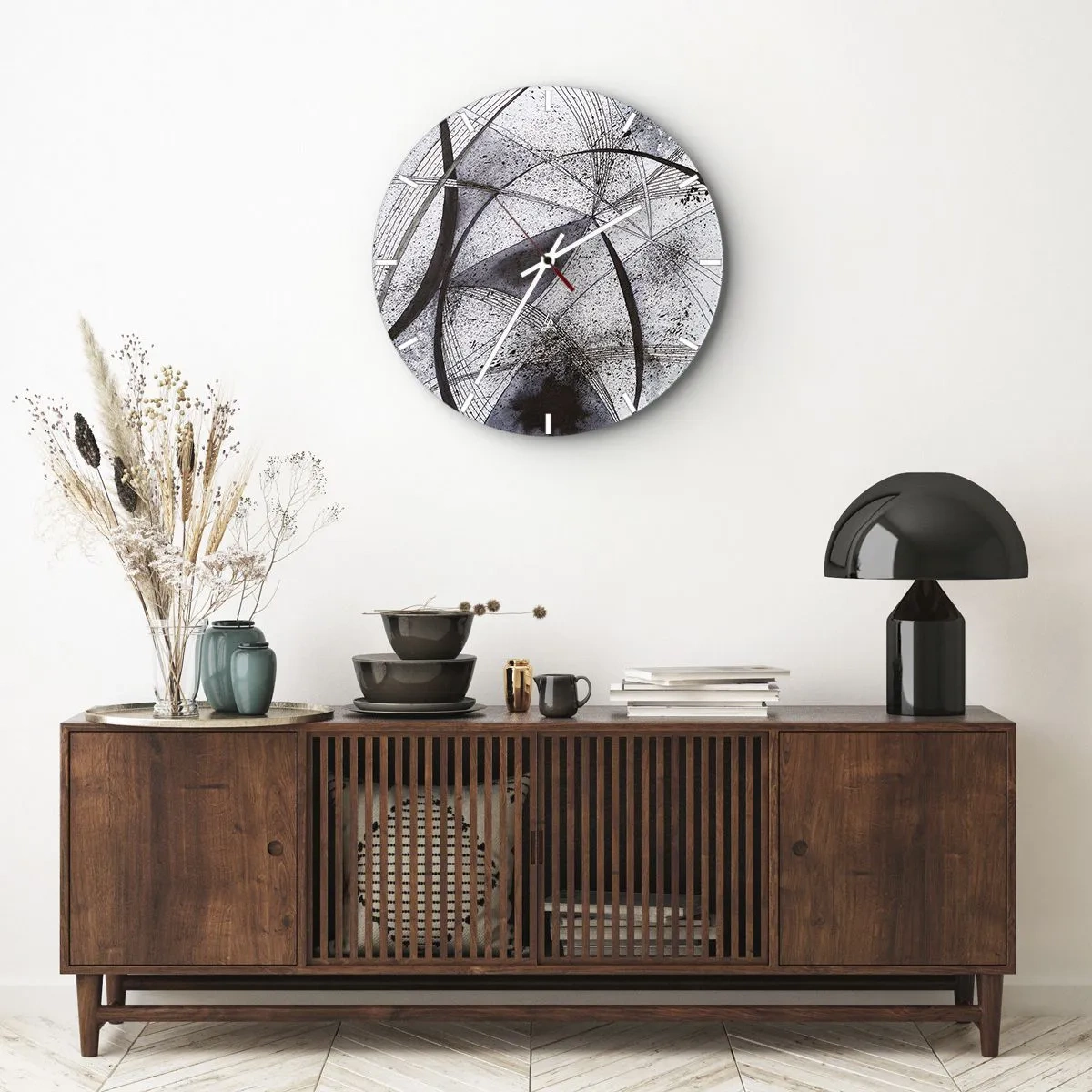 Nástěnné hodiny - Černobílá abstrakce s dynamickými liniemi a skvrnami - 30x30cm - Futuristická fantazie - Moderní nástěnná dekorace do obývacího pokoje, kuchyně a ložnice ARTTOR