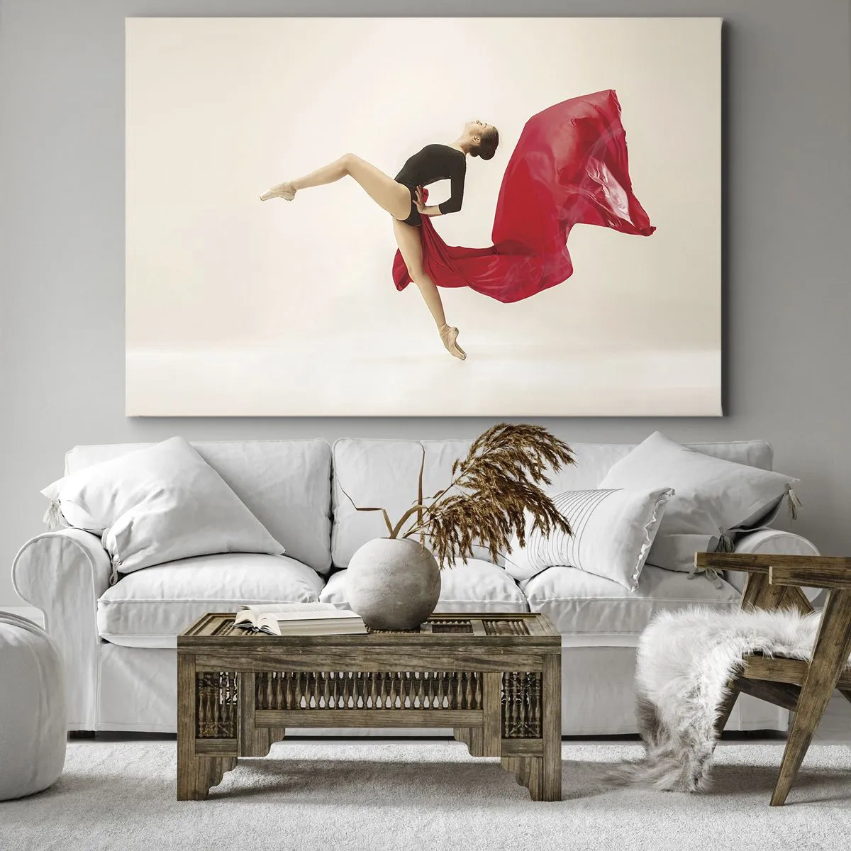 Obraz na plátně - Dynamická tanečnice v černém oblečení a červené látce v pohybu. - 70x50cm - Červené a černé - Moderní nástěnná dekorace do obývacího pokoje a ložnice ARTTOR