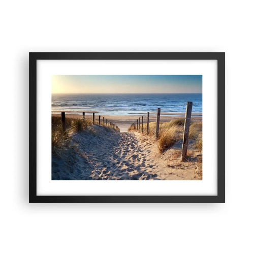 Plakát v černém rámu - Šumění moře, zpěv ptáků, divoká pláž uprostřed trávy… - 40x30 cm