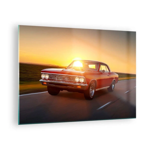 Obraz na skle - Červené klasické auto proti zapadajícímu slunci - 70x50cm - Touha má červenou barvu - Moderní nástěnná dekorace do obývacího pokoje a ložnice ARTTOR