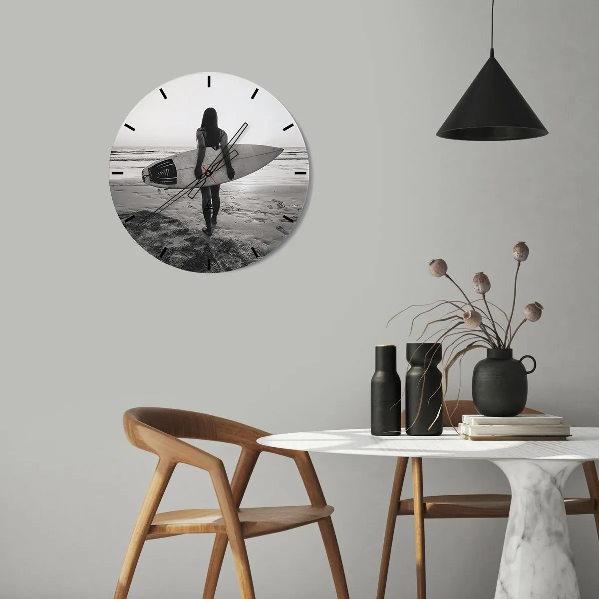 Nástěnné hodiny - Minimalistická abstrakce s černými čarami a červeným kruhem. - 30x30cm - Dcera mořské vlny - Moderní nástěnná dekorace do obývacího pokoje, kuchyně a ložnice ARTTOR
