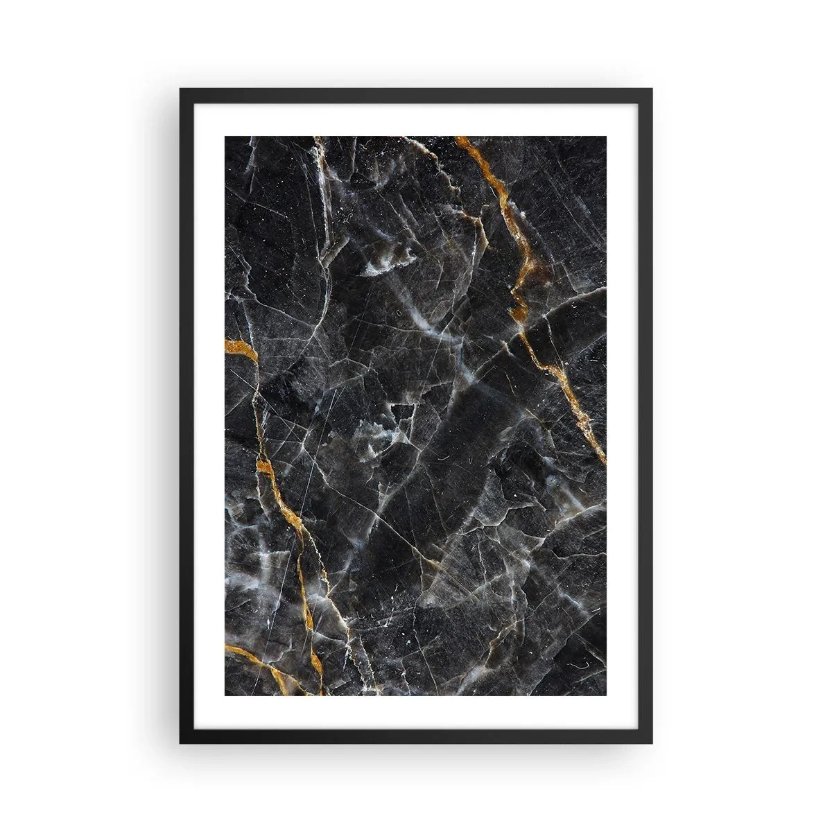 Plakát v černém rámu - Černý mramor s jemnými zlatými žilkami v elegantním rámu - 50x70cm - Vnitřní život kamene - Moderní nástěnná dekorace do obývacího pokoje a ložnice ARTTOR