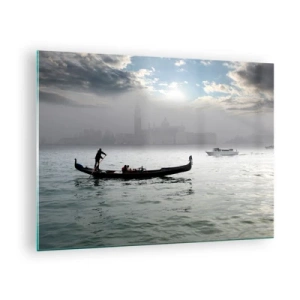 Obraz na skle - Gondola na vodách Benátek za mlhavého rána - 70x50cm - Pohádkové město z vody a mlhy - Moderní nástěnná dekorace do obývacího pokoje a ložnice ARTTOR