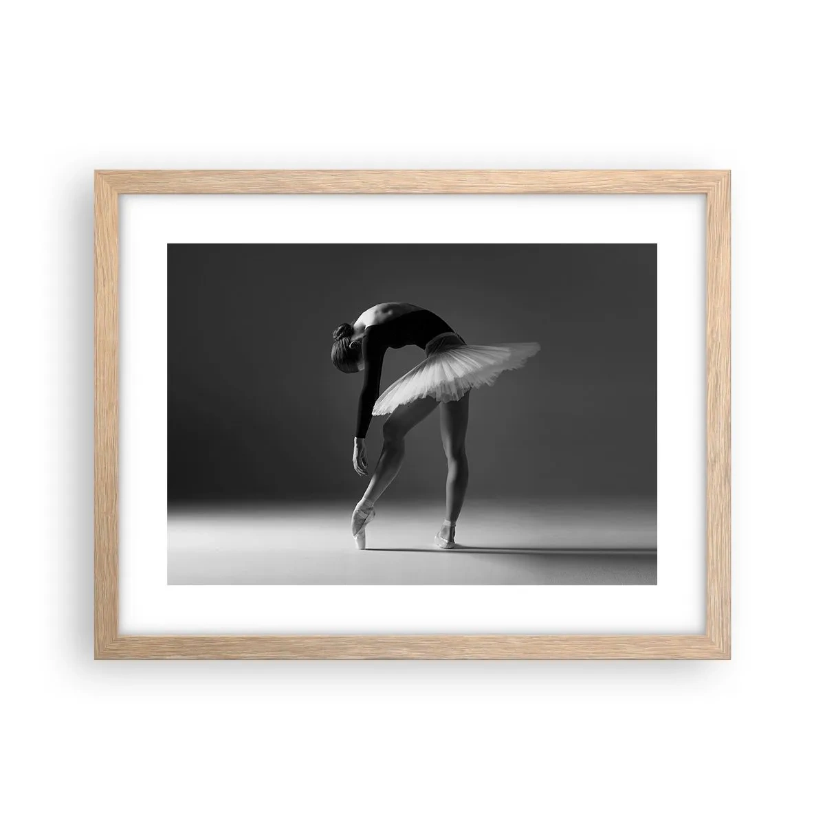 Plakát v rámu světlý dub - Bella ballerina - 40x30 cm