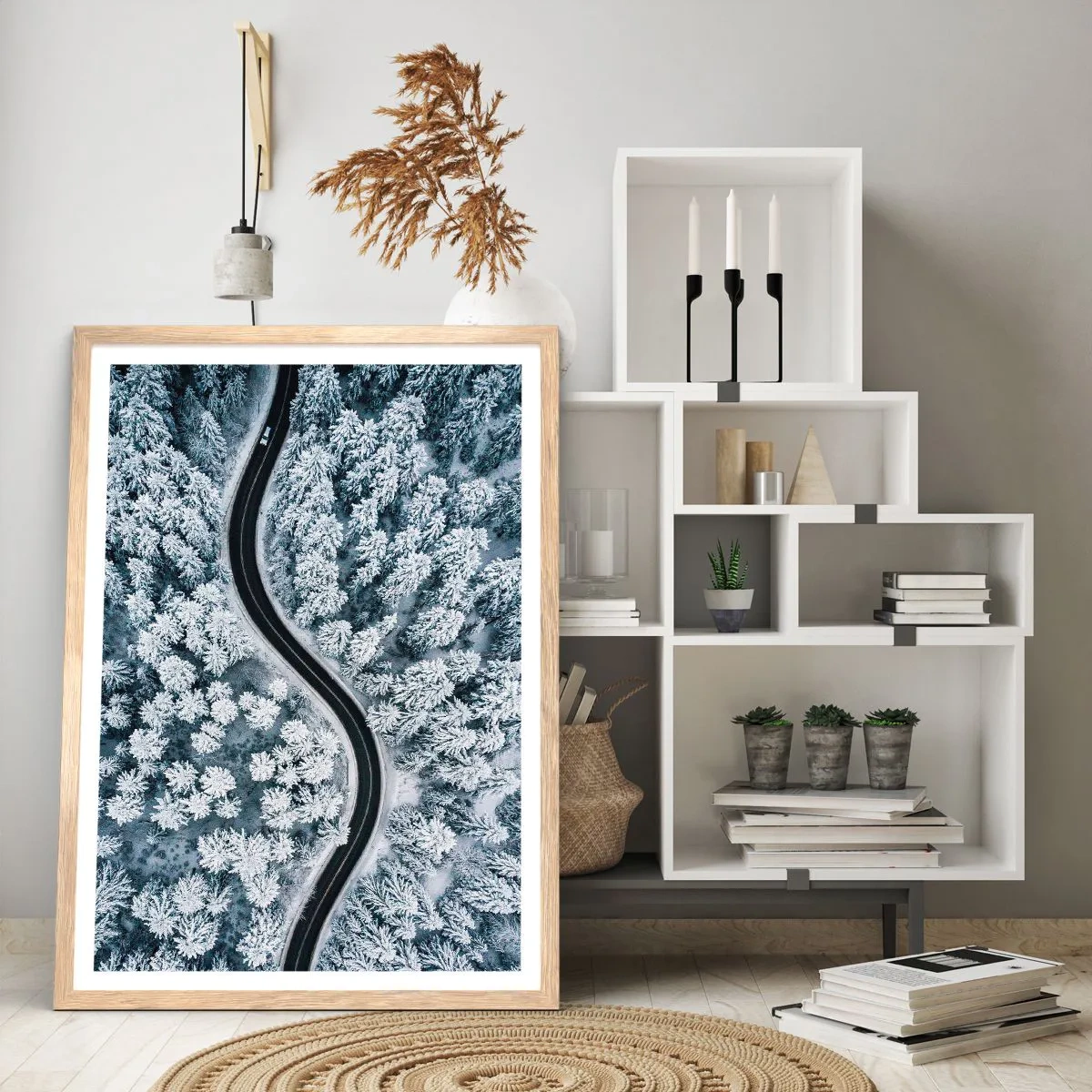 Plakát v rámu světlý dub - Zimním lesem - 40x50 cm