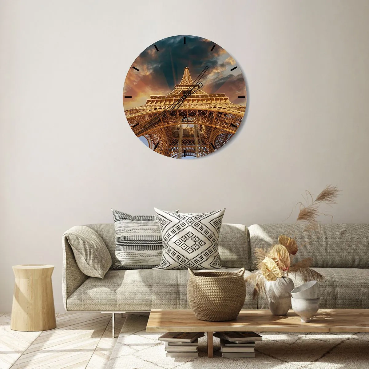 Nástěnné hodiny - Perspektiva Eiffelovy věže při západu slunce - 30x30cm - Jak lidstvo dosáhlo nebe - Moderní nástěnná dekorace do obývacího pokoje, kuchyně a ložnice ARTTOR
