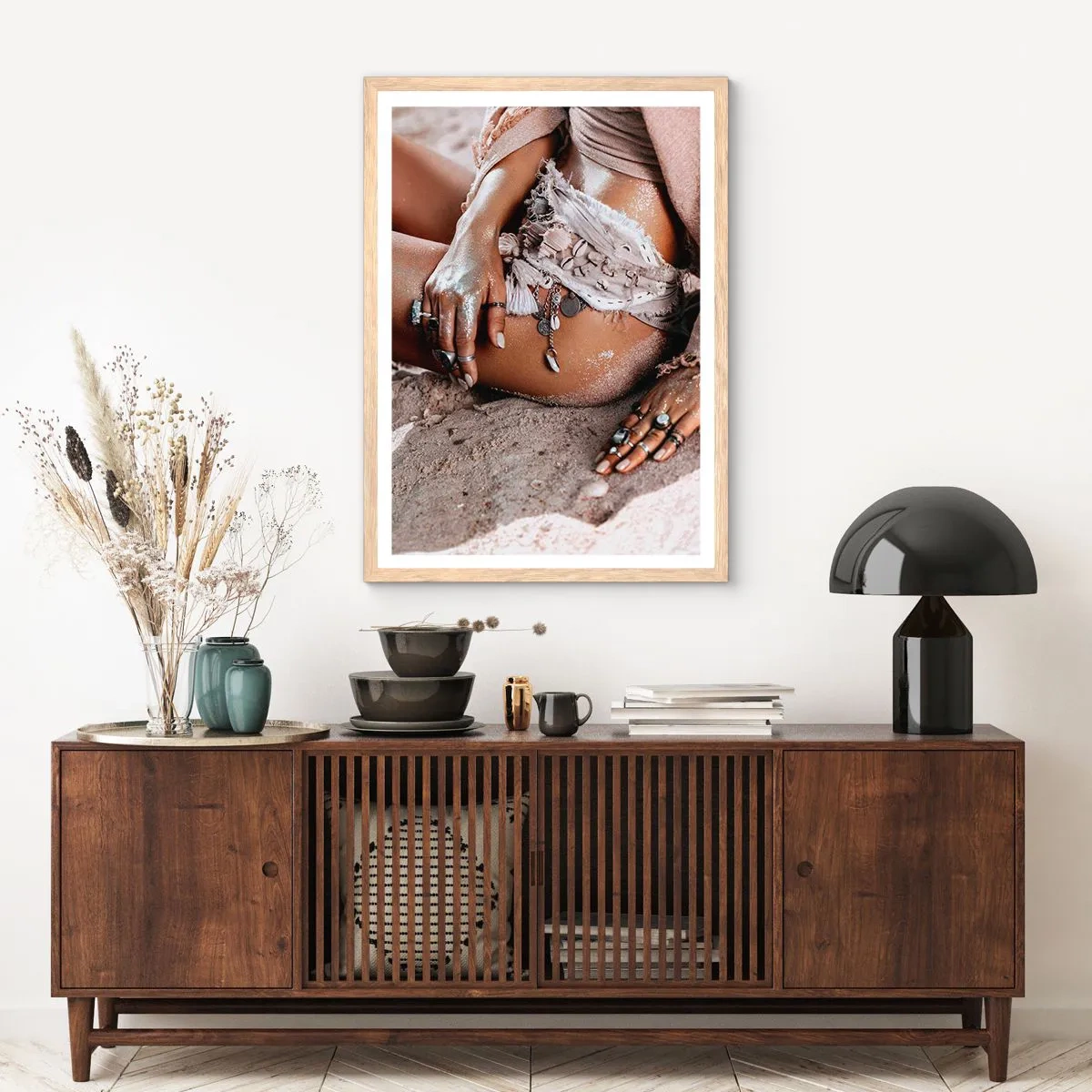 Plakát v rámu světlý dub - Vyplavena na břeh? - 50x70 cm
