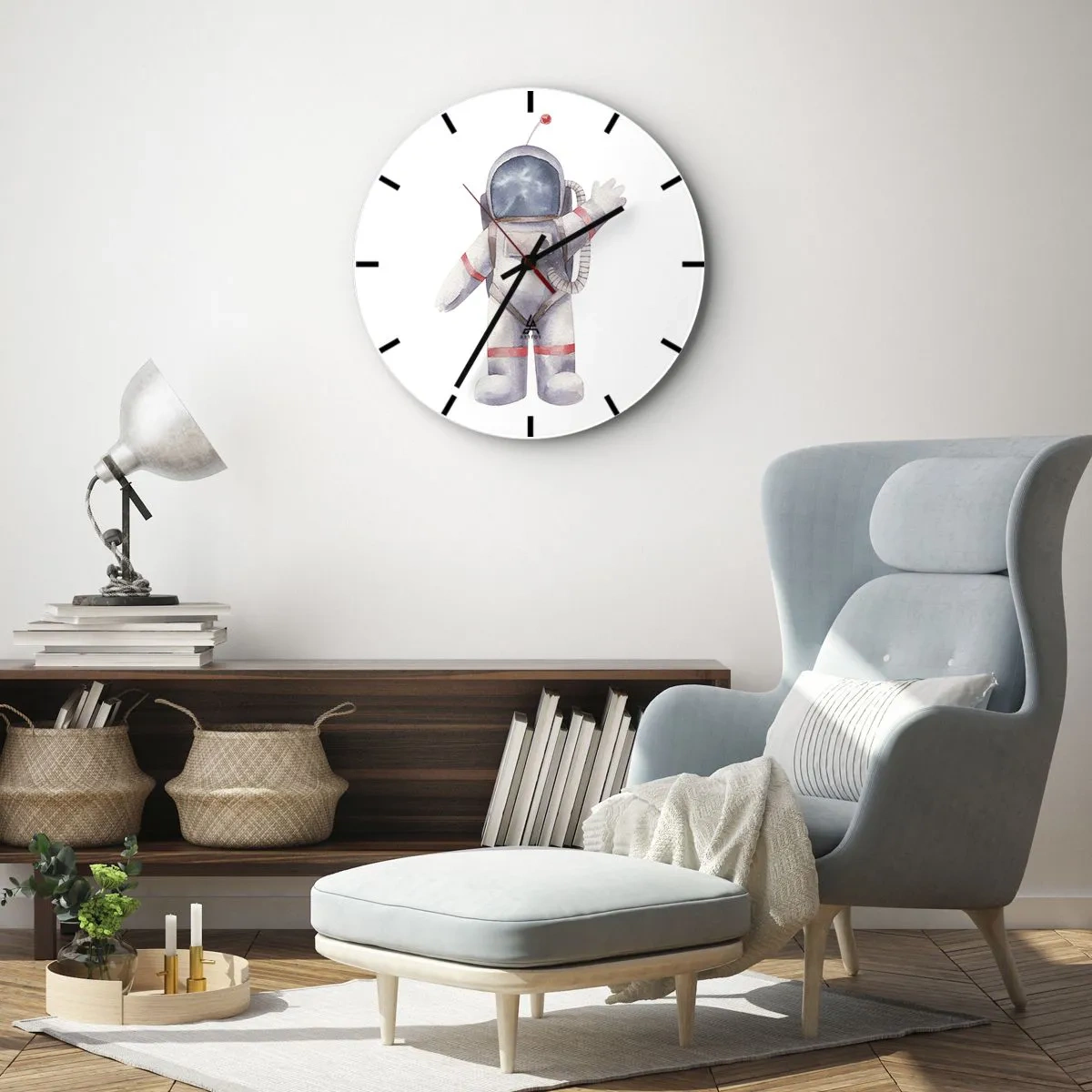 Nástěnné hodiny - Ilustrace kosmonauta se zdviženou rukou na bílém pozadí - 30x30cm - Tak zatím! - Moderní nástěnná dekorace do obývacího pokoje, kuchyně a ložnice ARTTOR