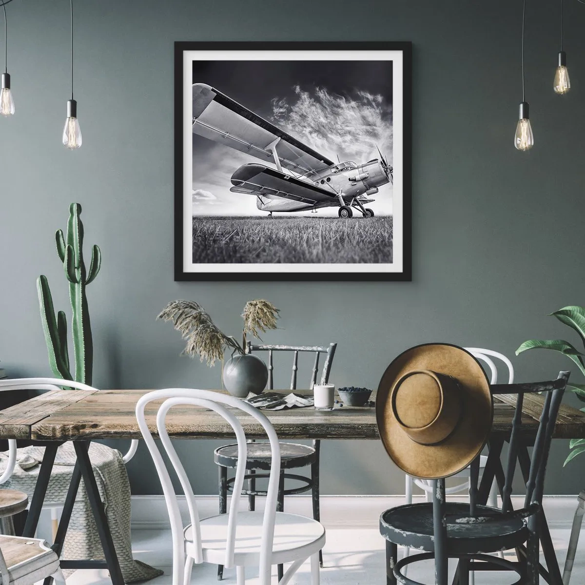 Plakát v černém rámu - Okřídlený poutník - 40x40 cm