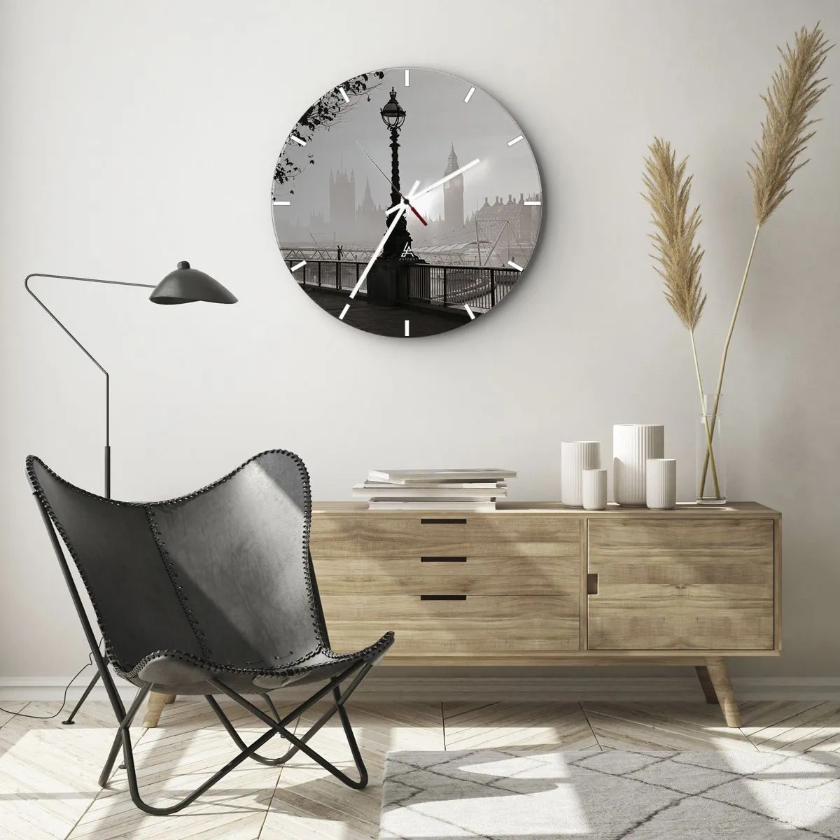 Nástěnné hodiny - Maják na Temži s londýnským panoramatem v pozadí - 30x30cm - Londýnské ráno - Moderní nástěnná dekorace do obývacího pokoje, kuchyně a ložnice ARTTOR