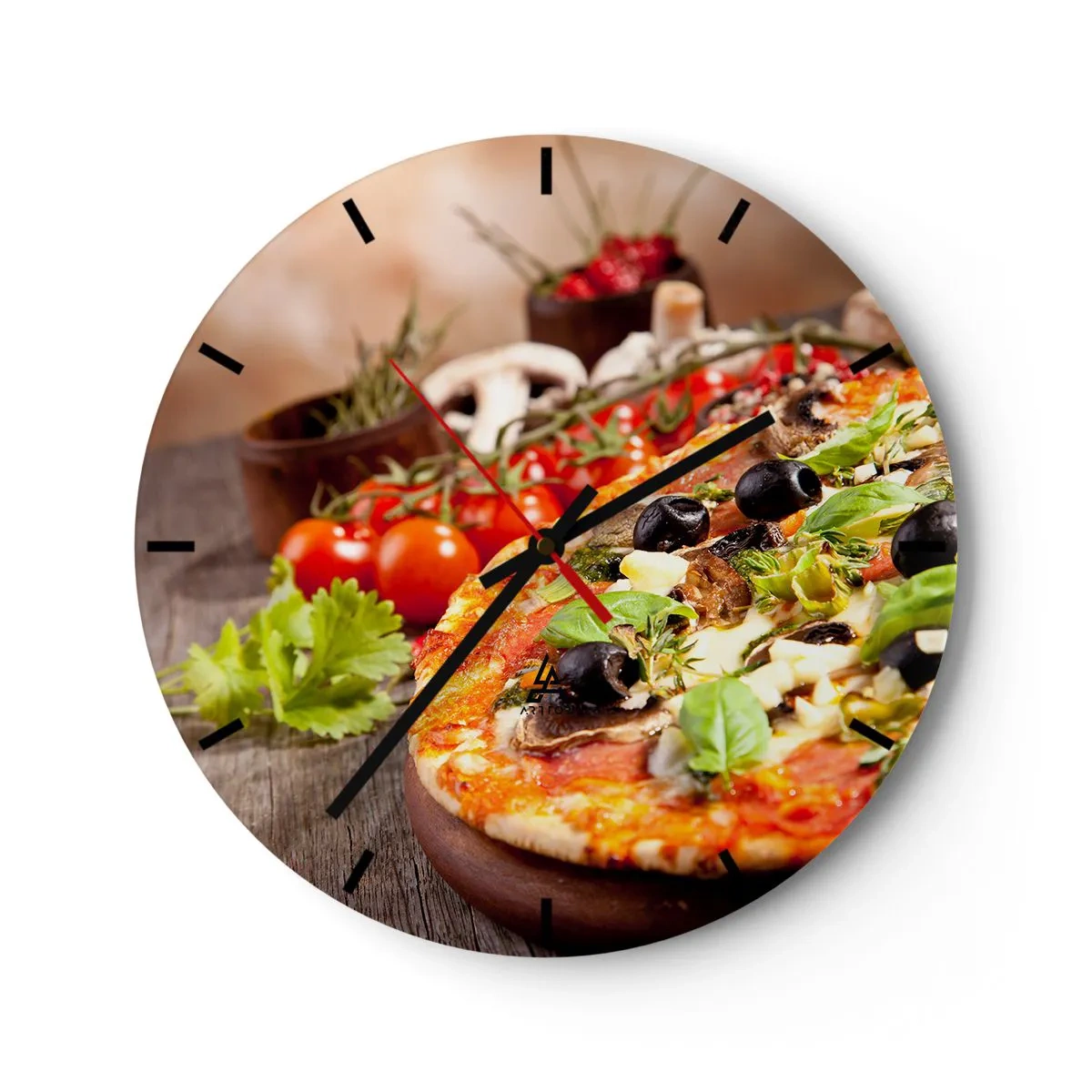 Nástěnné hodiny - Pizza s olivami a čerstvými bylinkami - 30x30cm - Z telurických složek - Moderní nástěnná dekorace do obývacího pokoje, kuchyně a ložnice ARTTOR