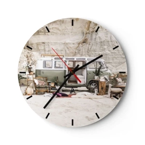 Nástěnné hodiny - Karavan s dekorativními prvky na pozadí přírodní krajiny - 30x30cm - Cesta právě začíná - Moderní nástěnná dekorace do obývacího pokoje, kuchyně a ložnice ARTTOR