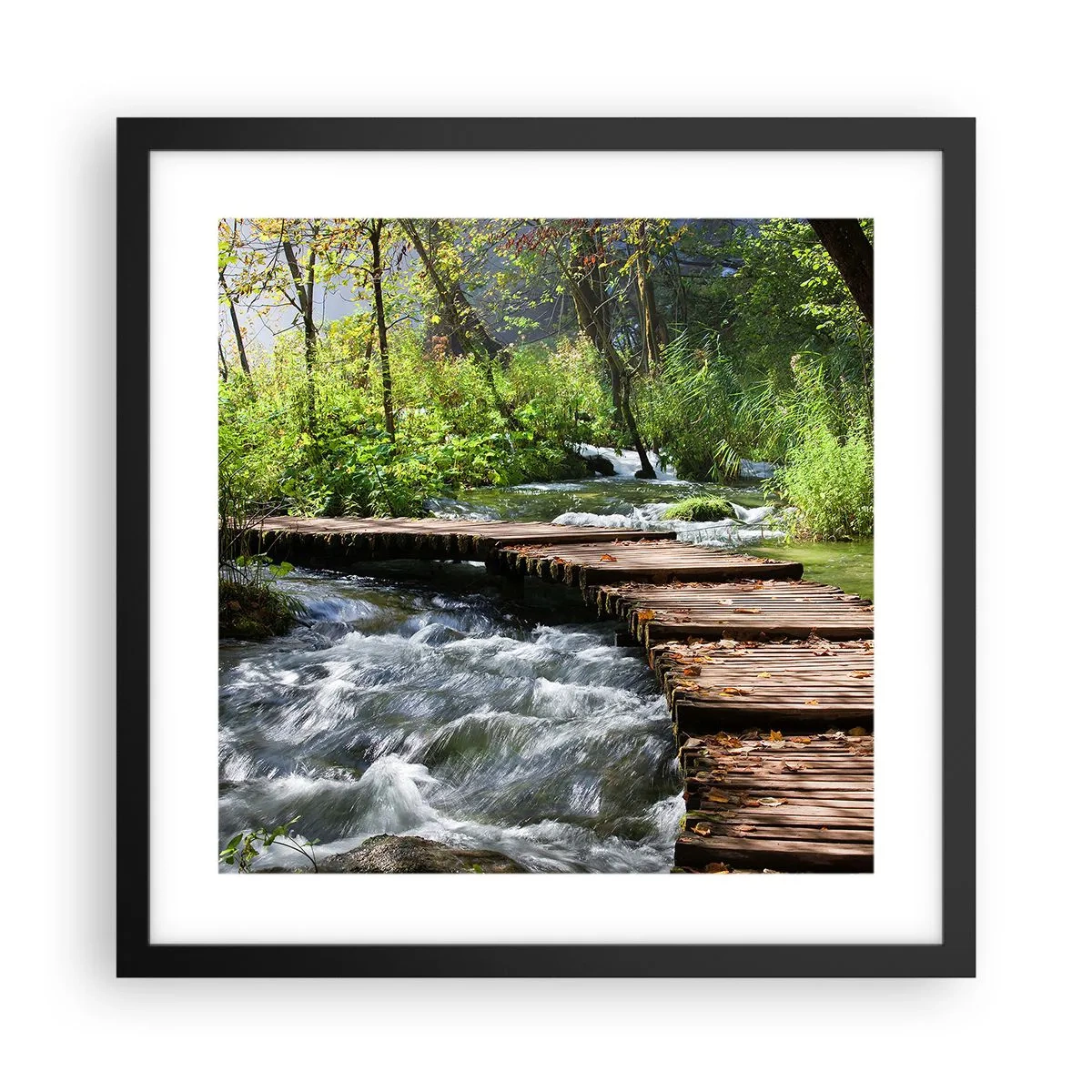 Plakát v černém rámu - U zpěněného vodopádu - 40x40 cm