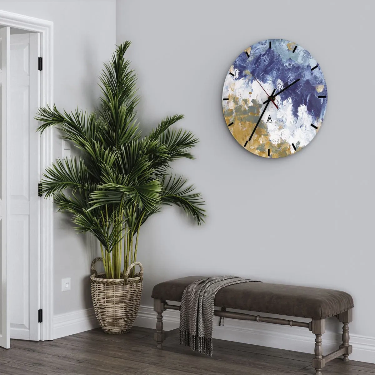 Nástěnné hodiny - Expresivní abstrakce v odstínech modré, bílé a okrové - 30x30cm - Tanec živlů - Moderní nástěnná dekorace do obývacího pokoje, kuchyně a ložnice ARTTOR