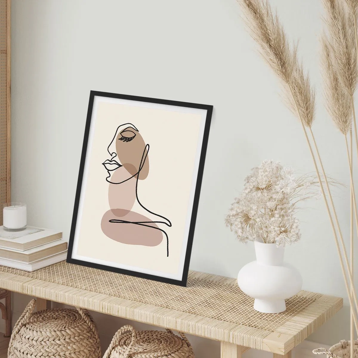 Plakát v černém rámu - Minimalistický portrét ženy v abstraktních hnědých tónech - 50x70cm - Určitá linie krásy - Moderní nástěnná dekorace do obývacího pokoje a ložnice ARTTOR