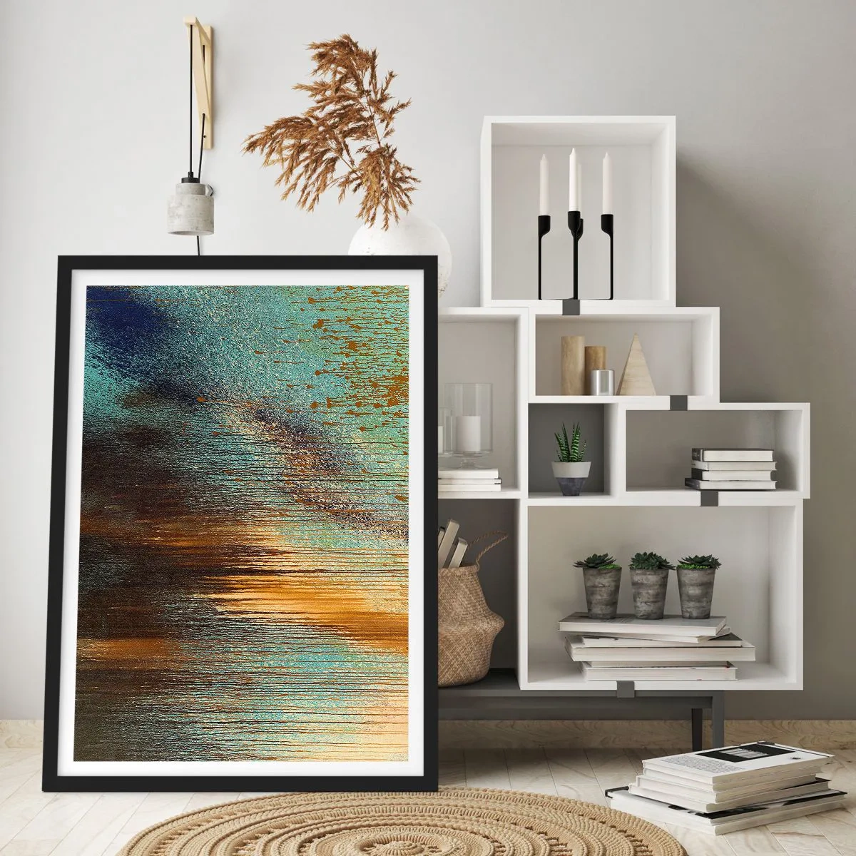 Plakát v černém rámu - Abstraktní kompozice zlatých a modrých tahů barvy. - 50x70cm - Nenáhodná barevná kompozice - Moderní nástěnná dekorace do obývacího pokoje a ložnice ARTTOR
