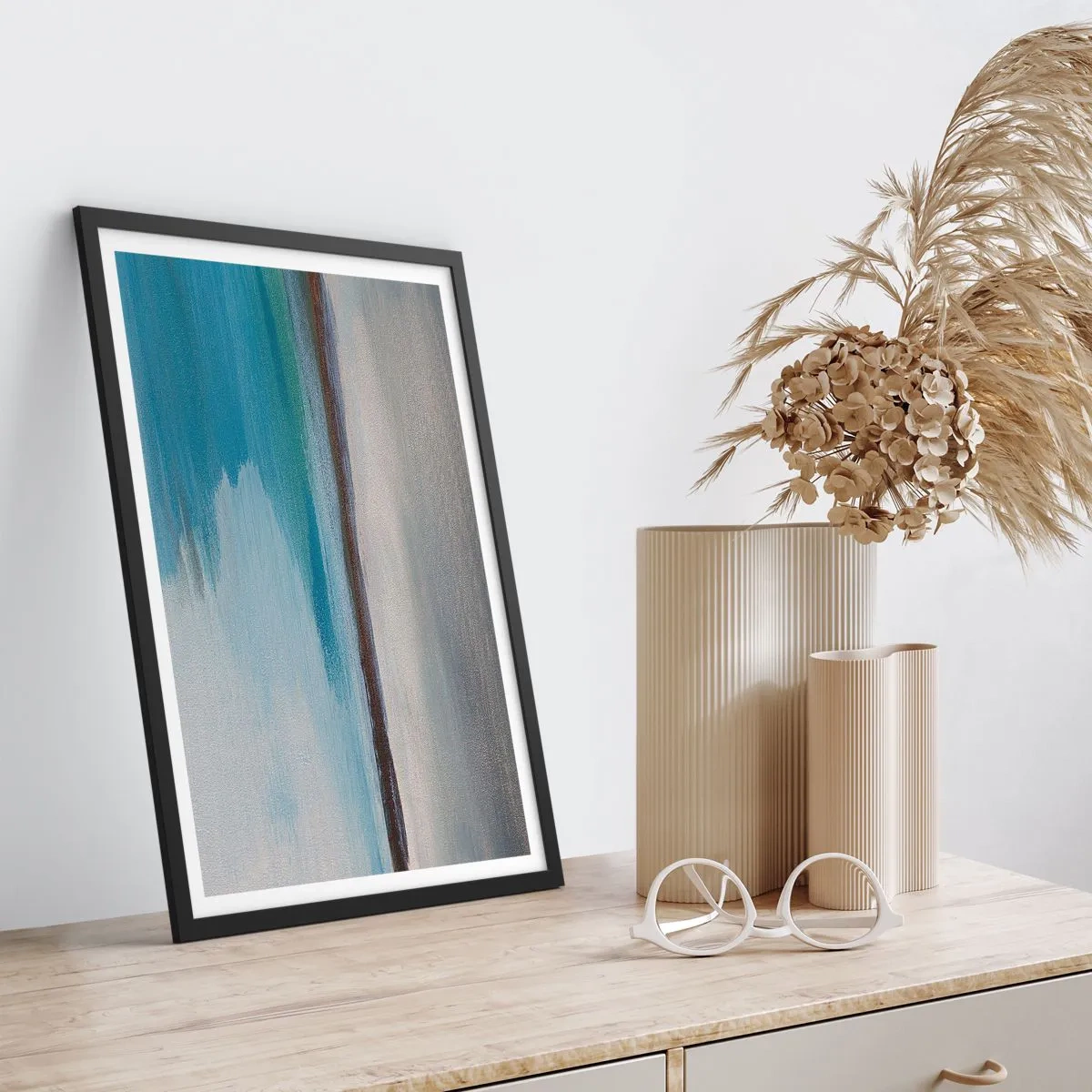 Plakát v černém rámu - Abstraktní krajina v odstínech modré a šedé - 50x70cm - Horizontální krajina - Moderní nástěnná dekorace do obývacího pokoje a ložnice ARTTOR
