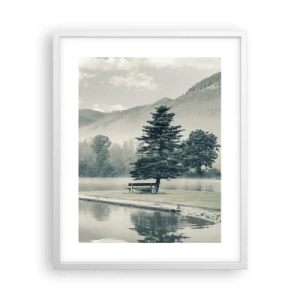 Plakát v bílém rámu - Jezero ještě spí - 40x50 cm