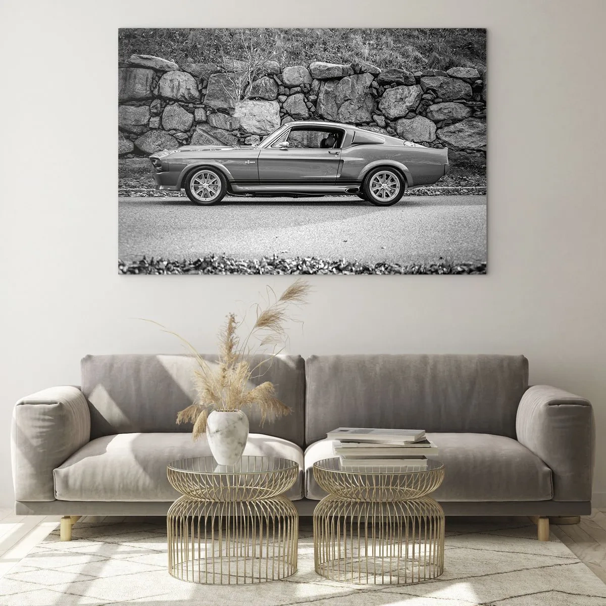 Obraz na skle - Klasické auto u kamenné zdi - 70x50cm - Legenda 60. let - Moderní nástěnná dekorace do obývacího pokoje a ložnice ARTTOR