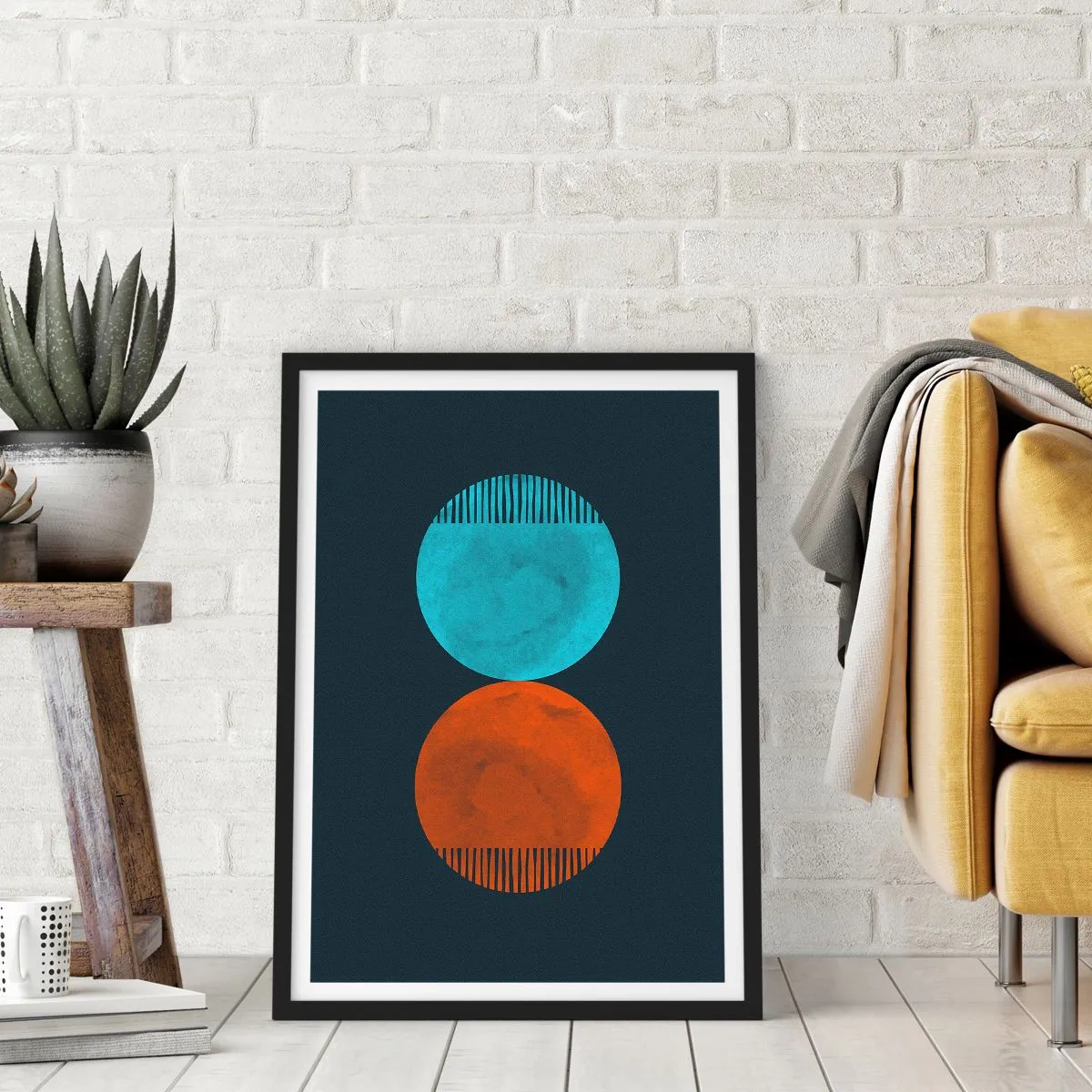 Plakát v černém rámu - Dva kruhy – modrý a oranžový na tmavě modrém pozadí - 50x70cm - Pouze geometrie? - Moderní nástěnná dekorace do obývacího pokoje a ložnice ARTTOR
