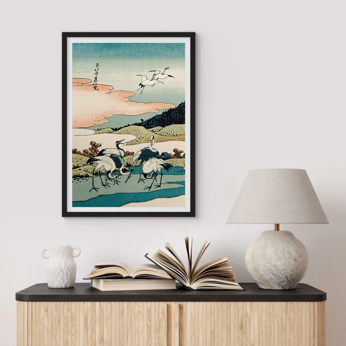 Plakát v černém rámu - Tradiční japonské umělecké dílo s jeřáby v přírodní krajině - 50x70cm - V japonském duchu - Moderní nástěnná dekorace do obývacího pokoje a ložnice ARTTOR