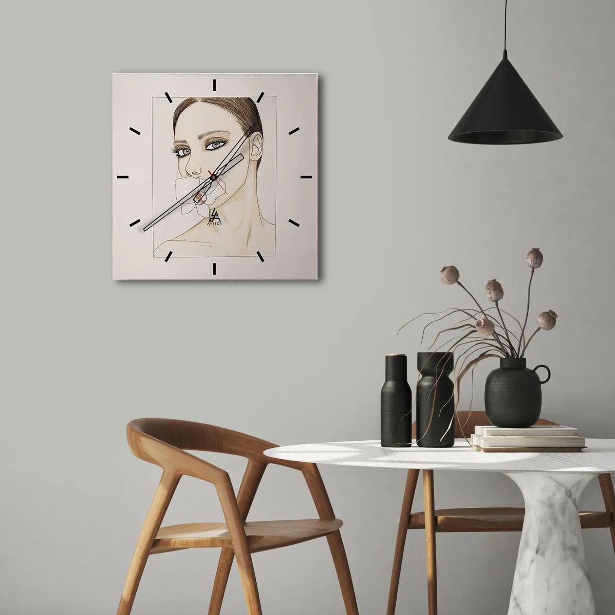 Nástěnné hodiny - Symbol elegance a krásy - 30x30 cm