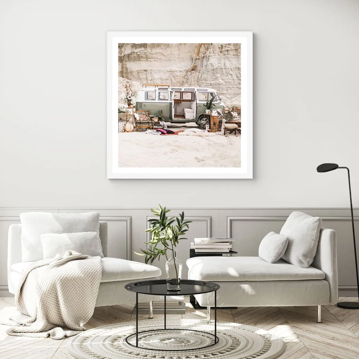 Plakát v bílém rámu - Cesta právě začíná - 40x40 cm