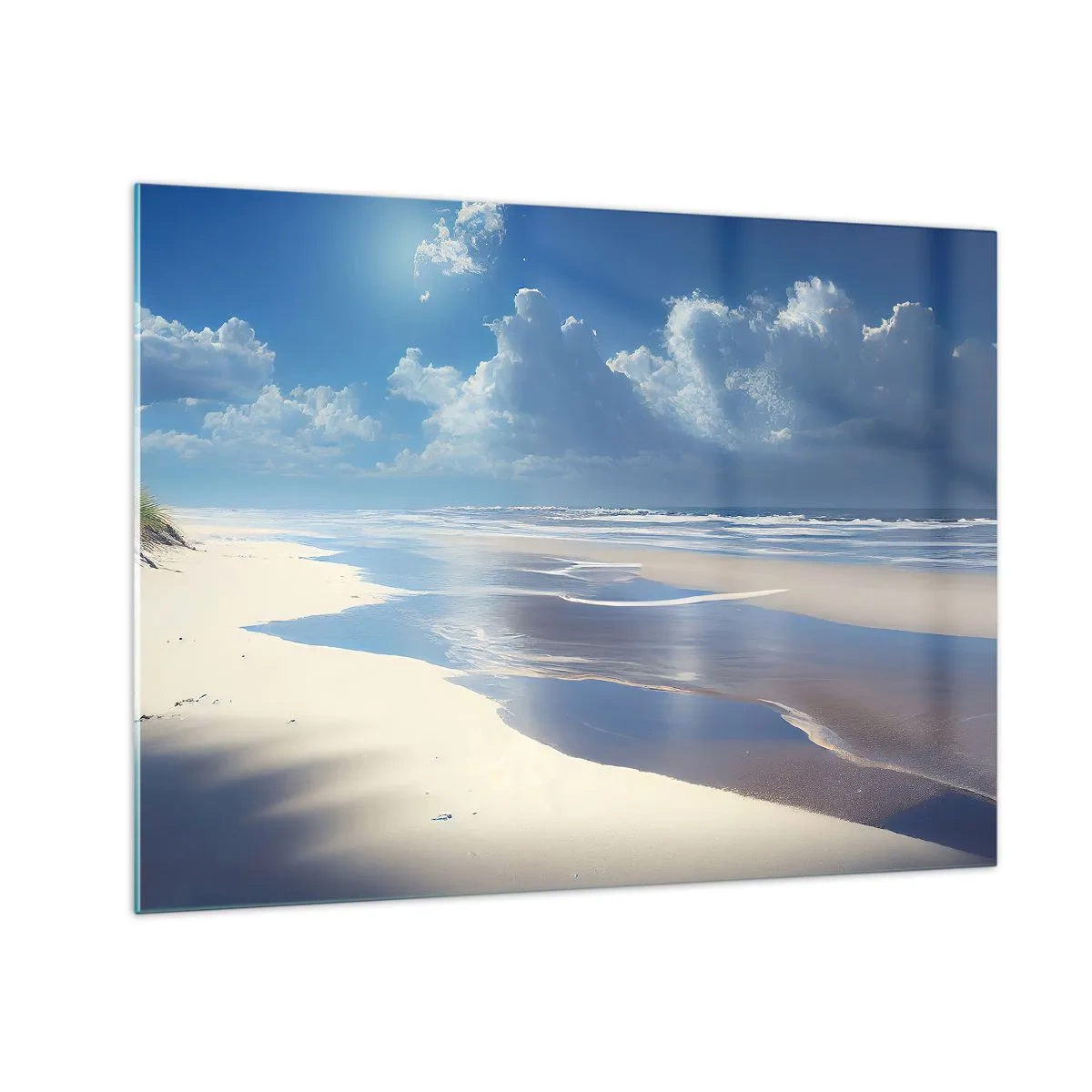 Obraz na skle - Široká písečná pláž a klidné vlny pod modrou oblohou - 70x50cm - Dovolená v ráji - Moderní nástěnná dekorace do obývacího pokoje a ložnice ARTTOR