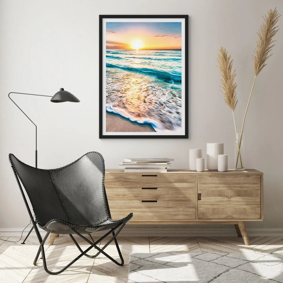 Plakát v černém rámu - Západ slunce nad klidným mořem s vlnami - 50x70cm - Výhled, který stojí za to - Moderní nástěnná dekorace do obývacího pokoje a ložnice ARTTOR