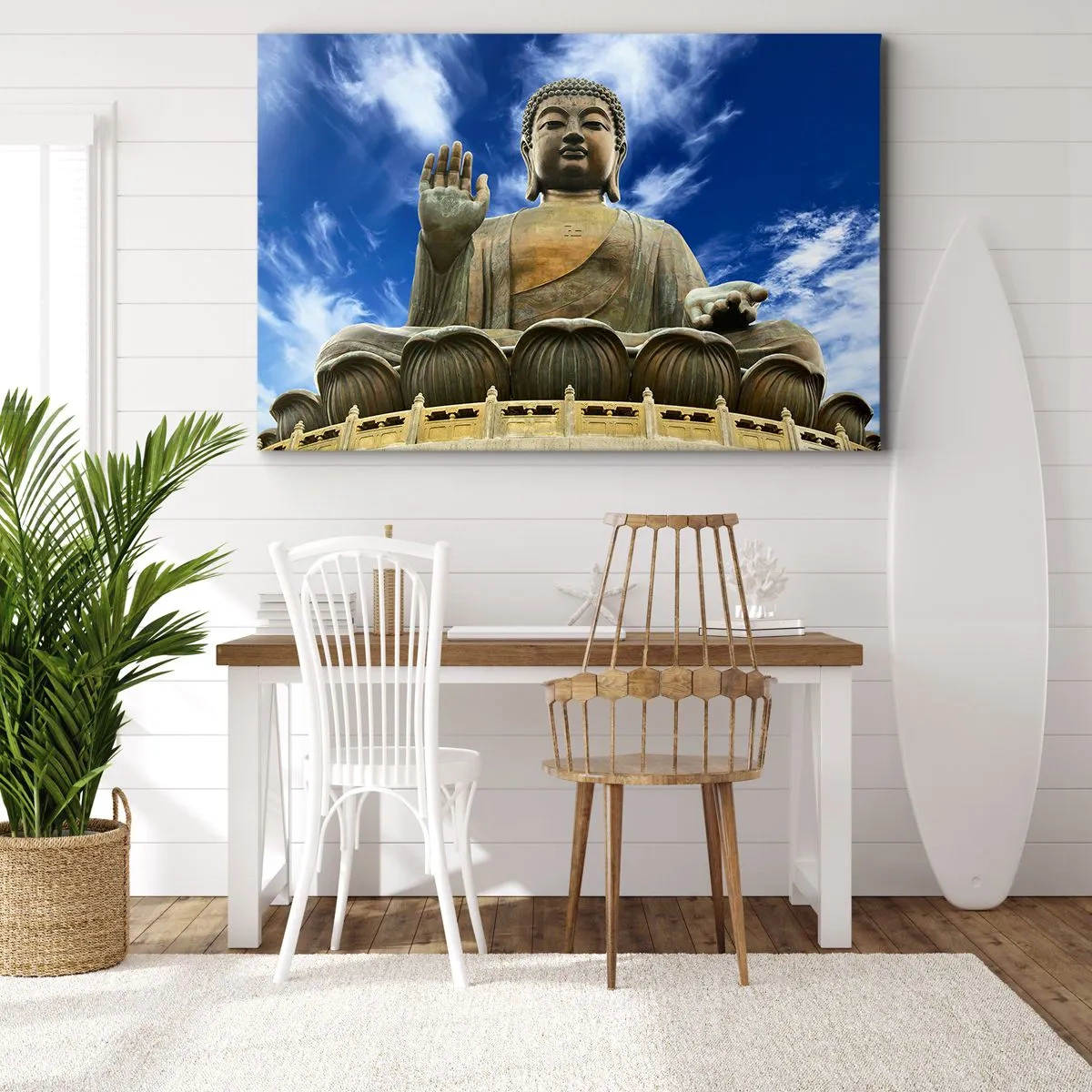 Obraz na plátně - Monumentální socha Buddhy proti modré obloze s mraky - 70x50cm - Žij beze strachu - Moderní nástěnná dekorace do obývacího pokoje a ložnice ARTTOR
