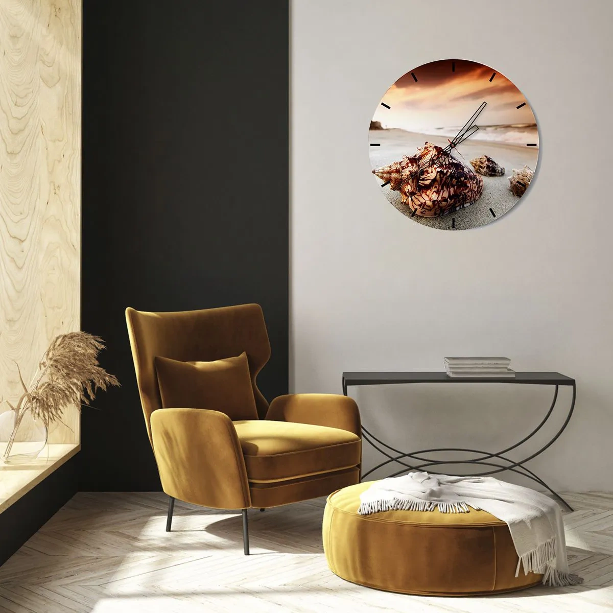 Nástěnné hodiny - Mušle na pláži v paprscích zapadajícího slunce - 30x30cm - Vyvrženci vln - Moderní nástěnná dekorace do obývacího pokoje, kuchyně a ložnice ARTTOR