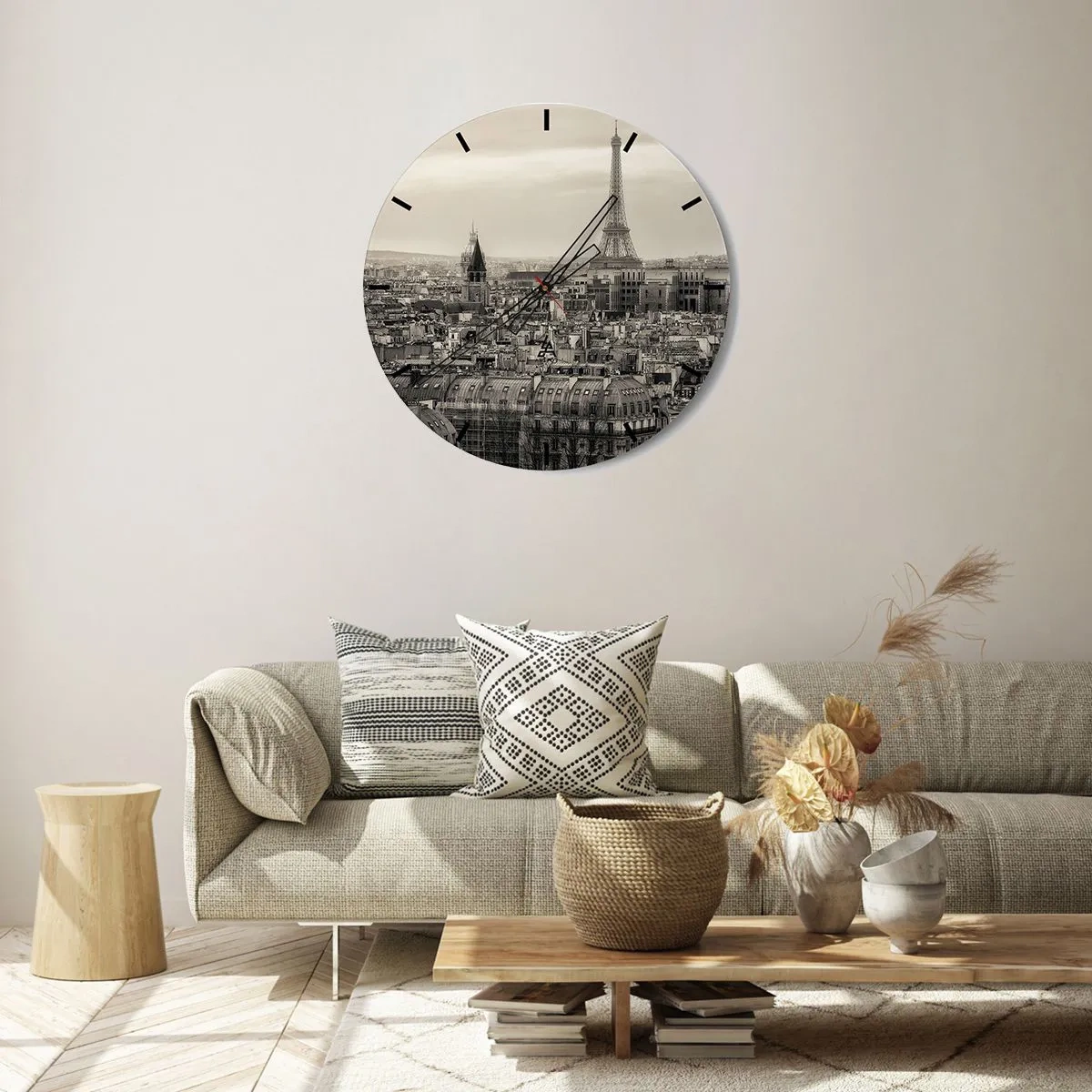 Nástěnné hodiny - Panoramatický výhled na Paříž s Eiffelovou věží - 30x30cm - Nad střechami Paříže - Moderní nástěnná dekorace do obývacího pokoje, kuchyně a ložnice ARTTOR
