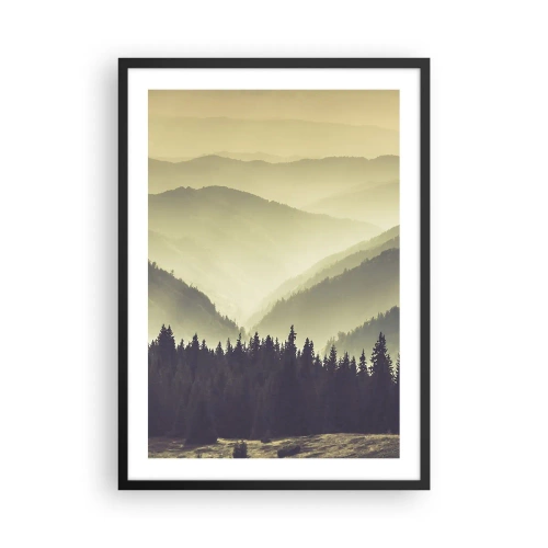 Plakát v černém rámu - Mlžné panorama hor s lesem - 50x70cm - Za sedmero horami… - Moderní nástěnná dekorace do obývacího pokoje a ložnice ARTTOR