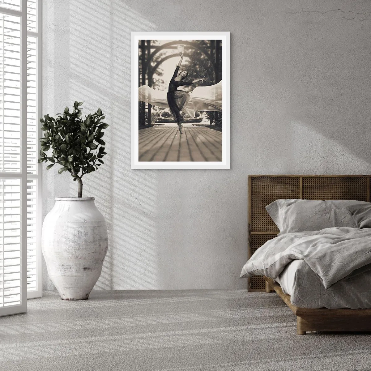 Plakát v bílém rámu - Tanec ducha zahrady - 50x70 cm