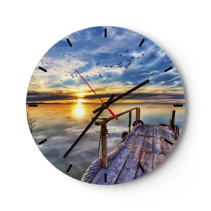 Nástěnné hodiny - Dřevěné molo nad jezerem při západu slunce - 30x30cm - Vítr jde odpočívat - Moderní nástěnná dekorace do obývacího pokoje, kuchyně a ložnice ARTTOR