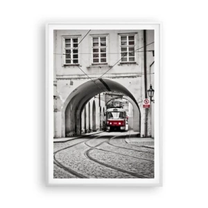 Plakát v bílém rámu - Městským labyrintem - 70x100 cm