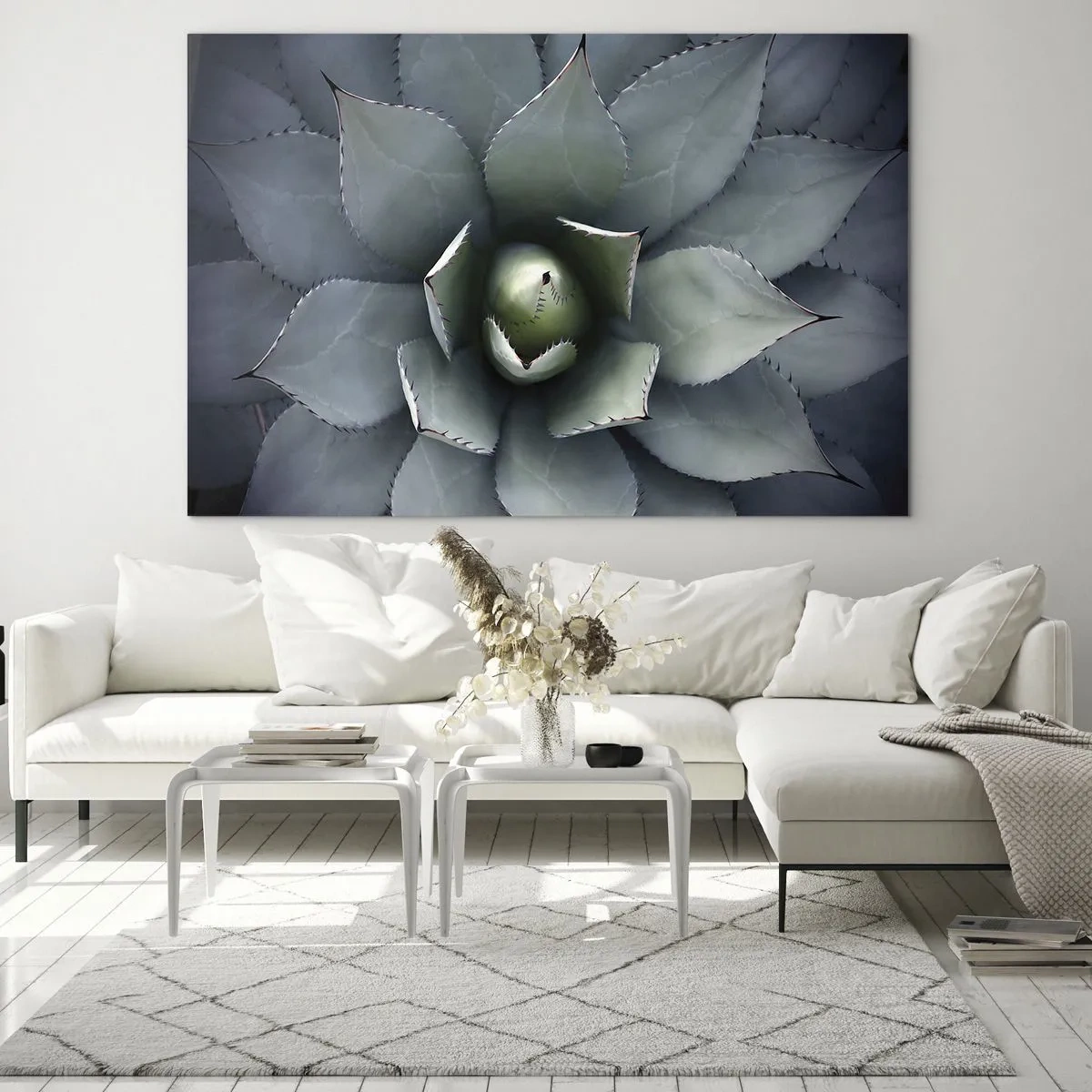 Obraz na skle - Detailní záběr na symetrické, ocelově zbarvené listy agáve. - 70x50cm - Svádí a varuje - Moderní nástěnná dekorace do obývacího pokoje a ložnice ARTTOR